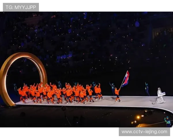 圣西罗球场完成冬奥会开幕式舞台搭建,百年足球圣殿步入时代终结 圣西罗球场完成冬奥会开幕式舞台搭建,百年足球圣殿步入时代终结